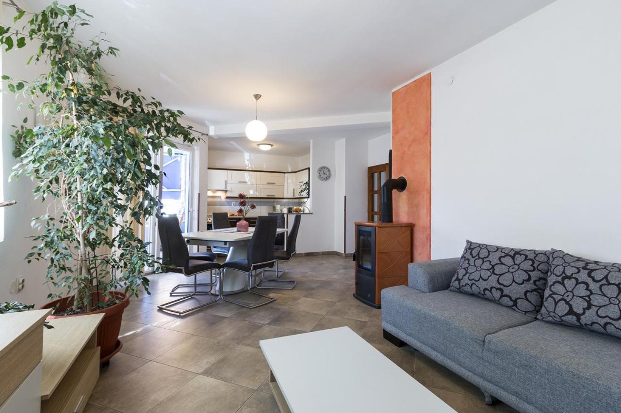 PUY Apartment Carmen מראה חיצוני תמונה