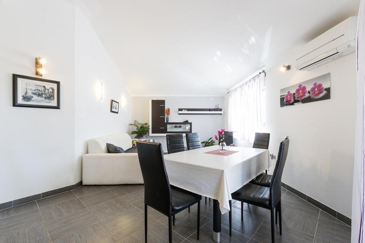 PUY Apartment Carmen מראה חיצוני תמונה